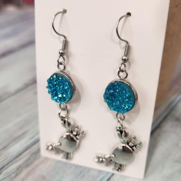 Crab Dangle Earrings - Picture 3 of 5